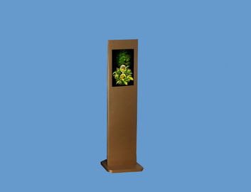 Kiosk kỹ thuật số ngoài trời an toàn, bao vây kim loại gồ ghề