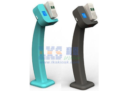 Kiosk thanh toán tự phục vụ với máy quét mã vạch, thiết bị đầu cuối POS và đầu đọc thẻ khách hàng thân thiết